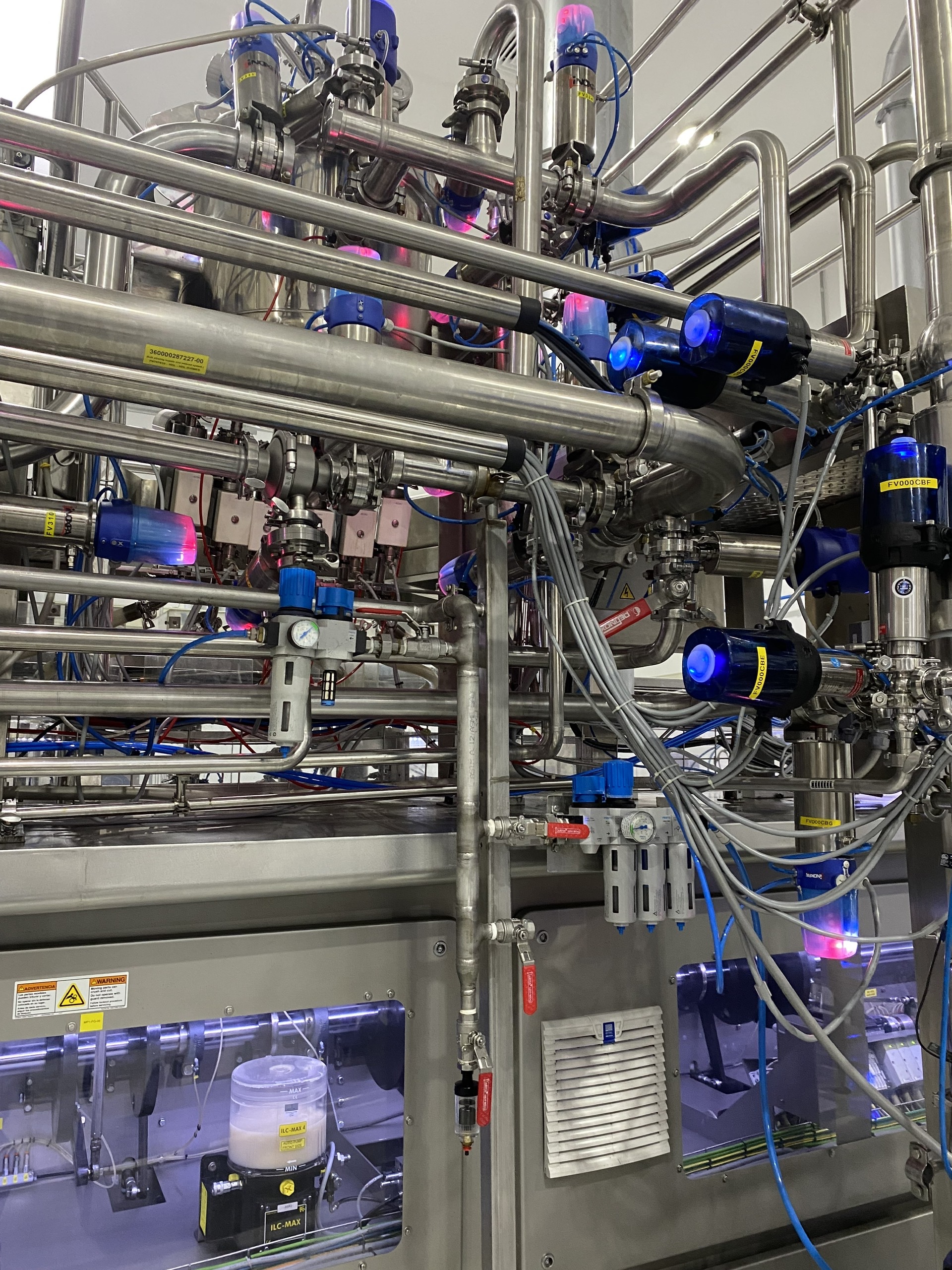 adb6086dfa9e74c02d8f18