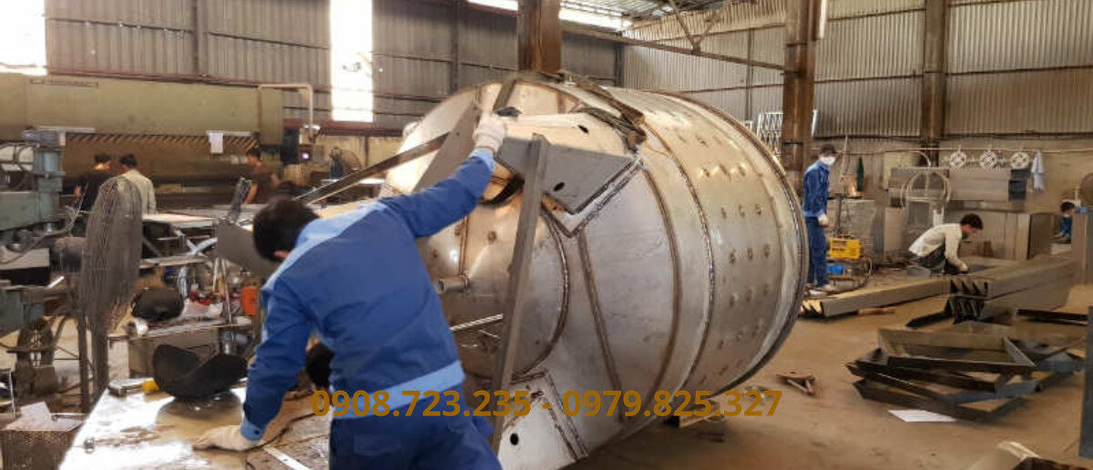 Gia Cong Bon Inox Cong Nghiep 4